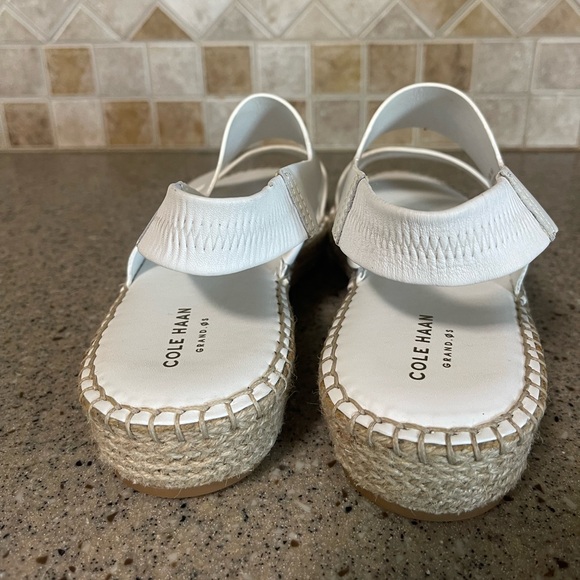 Cole Haan Women’s Cloud Feel Espadrilles White Sandals Size 9.5 - Picture 8 of 9